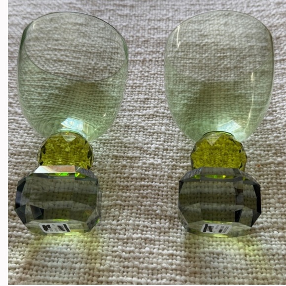 Anthropologie Green and Gold crystal Wine Glass - Picture 6 of 7